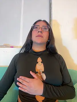 Dafne se online show from February 2026 12:05:02 AM