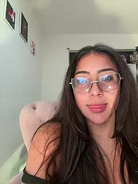 Snapshot of Dafne_se chatting on June 2026 02:53:01 AM Dafne se online show from June 2026 02:53:01 AM
