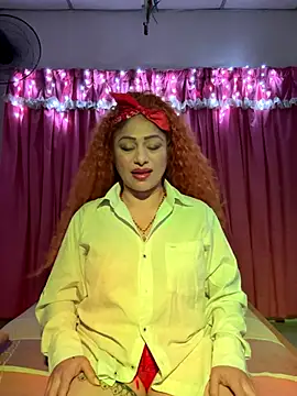 xyarela Hot online show from December 2025 04:10:02 AM