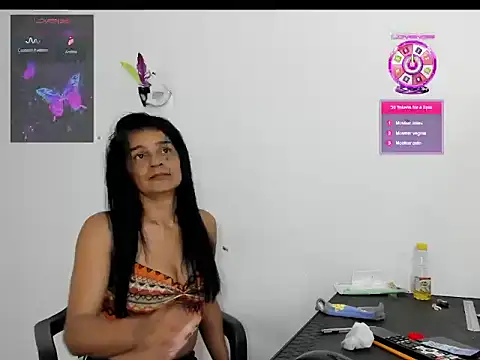 Snapshot of sweetCatallina chatting on May 2026 06:49:01 PM sweetCatallina online show from May 2026 06:49:01 PM