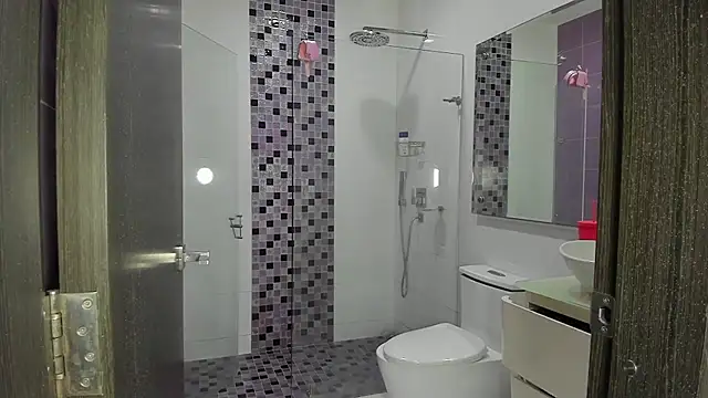 Katrina hot1 online show from February 2026 06:19:02 AM