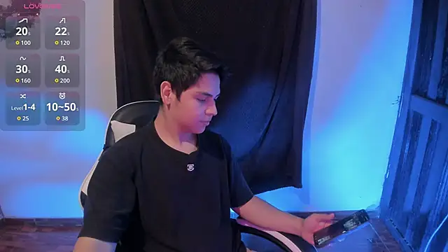 Asta YunoXXX online show from December 2025 11:12:01 PM