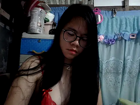 Snapshot of xxdreamgirl69 chatting on February 2026 10:28:01 PM xxdreamgirl69 online show from February 2026 10:28:01 PM