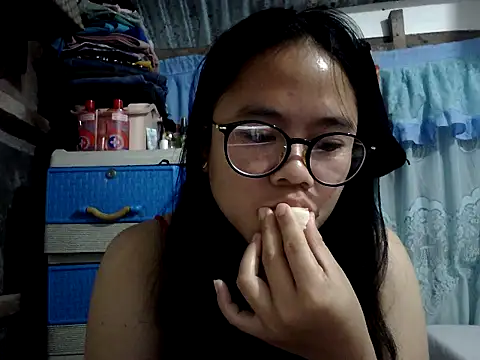 xxdreamgirl69 online show from March 2026 10:03:01 PM