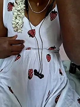 Snapshot of Tamil_Laksh chatting on February 2026 06:12:01 AM Tamil Laksh online show from February 2026 06:12:01 AM