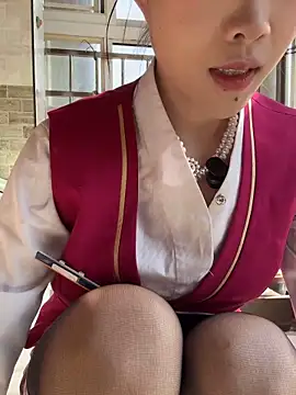 youyou-baby999 online show from February 2026 04:52:01 AM