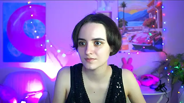 Snapshot of KateWillows chatting on November 2025 12:19:02 PM KateWillows online show from November 2025 12:19:02 PM