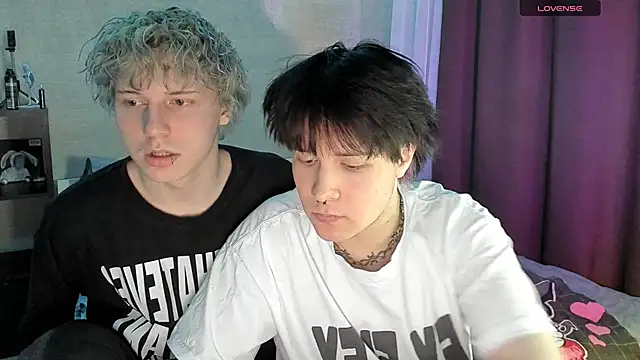 miya meow miku online show from December 2025 05:20:01 PM