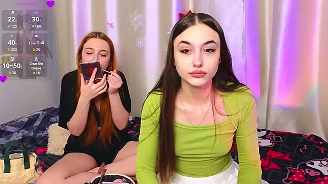 sunny luna online show from January 2026 01:27:02 PM