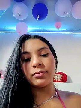 Aslyn-sexy23 online show from December 2025 08:15:02 PM