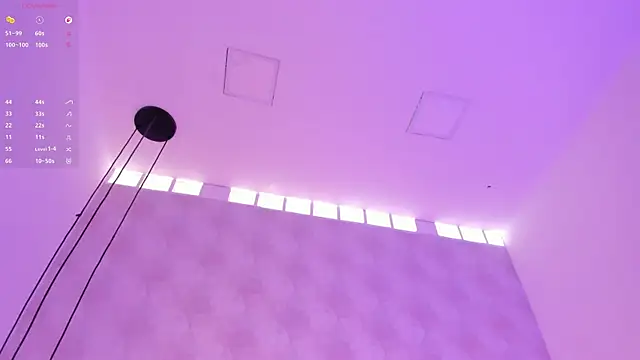 Emily luve online show from April 2026 08:39:01 PM