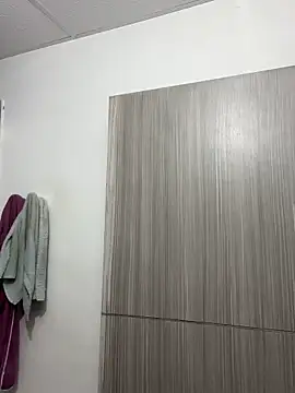 laia williamss online show from December 2025 12:44:02 PM