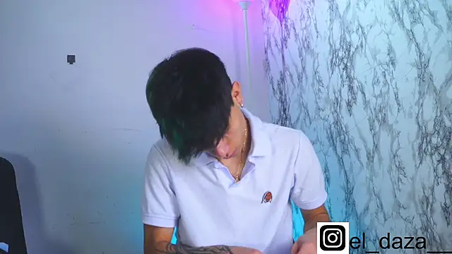 Jake beach  online show from January 2026 02:17:01 AM