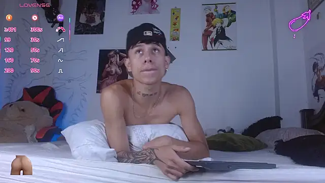 Snapshot of Jake_beach_ chatting on April 2026 05:36:02 AM Jake beach online show from April 2026 05:36:02 AM