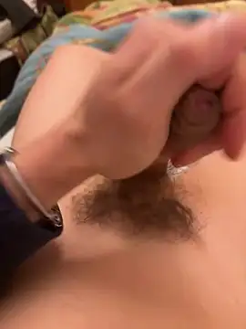 Snapshot of Dicken09 chatting on December 2025 12:05:01 AM Dicken09 online show from December 2025 12:05:01 AM