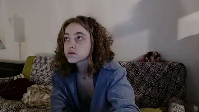 DeliaBlew online show from December 2025 01:49:01 PM