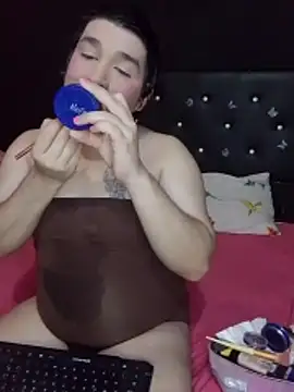 sissy-lover online show from February 2026 06:40:02 AM