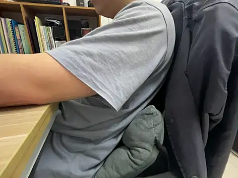 Snapshot of hiiiizzzz chatting on February 2026 11:26:01 AM hiiiizzzz online show from February 2026 11:26:01 AM