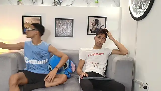 BIG COCKS online show from December 2025 07:35:01 AM