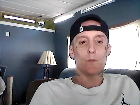 Snapshot of lottatoxicshyt chatting on May 2026 02:25:01 PM lottatoxicshyt online show from May 2026 02:25:01 PM