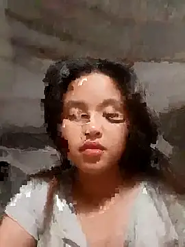 Snapshot of Pretty-haert chatting on December 2025 01:08:01 PM Pretty-haert online show from December 2025 01:08:01 PM