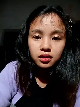 Snapshot of Pretty-haert chatting on January 2026 03:28:02 PM Pretty-haert online show from January 2026 03:28:02 PM