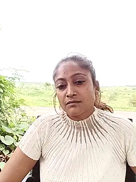 dusky diva d online show from August 2026 10:06:01 AM