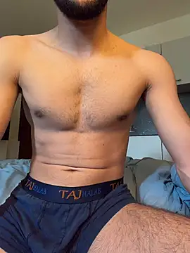 Amirof26 online show from May 2026 05:18:01 PM