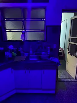 Petebulimia online show from January 2026 09:46:01 PM