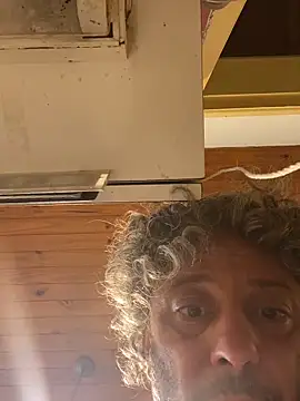 Petebulimia online show from February 2026 04:37:02 PM