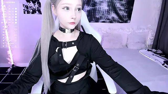 lyric4 online show from January 2026 12:04:02 AM