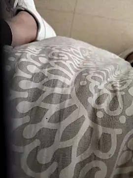 TRESBONNEBITE online show from March 2026 03:27:01 PM