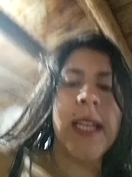 Estefanny Lolyy online show from March 2026 11:43:02 PM