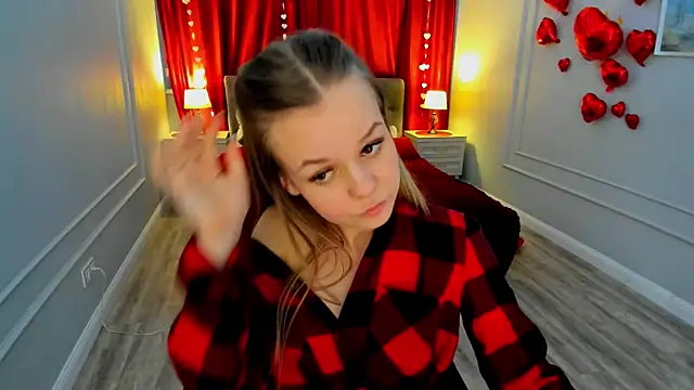 MidnighteAura online show from March 2026 02:04:02 AM