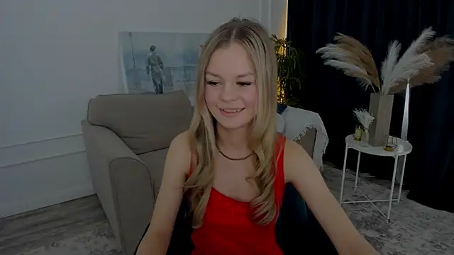 Snapshot of MidnighteAura chatting on June 2026 11:38:01 AM MidnighteAura online show from June 2026 11:38:01 AM
