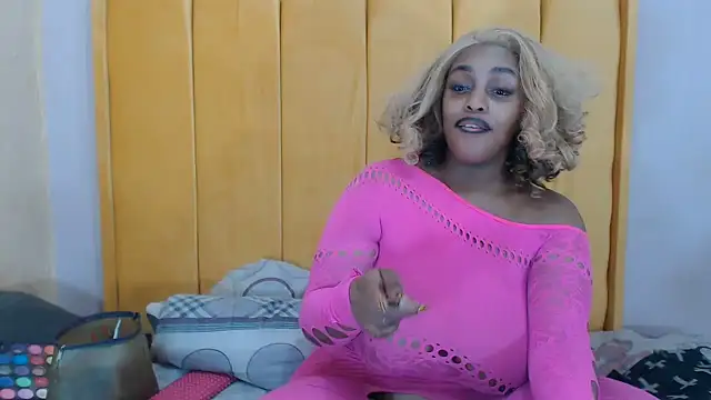Snapshot of SexyHarleyBlack chatting on June 2026 06:00:02 PM SexyHarleyBlack online show from June 2026 06:00:02 PM