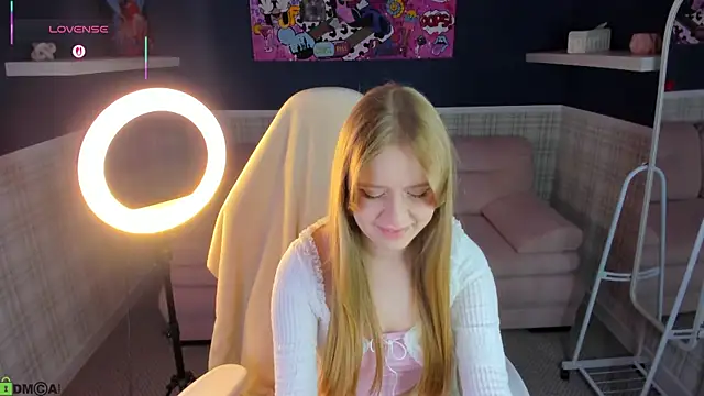 Victori Fox online show from April 2026 11:52:02 PM