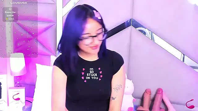 Dreammy Kitty online show from April 2026 02:07:01 PM