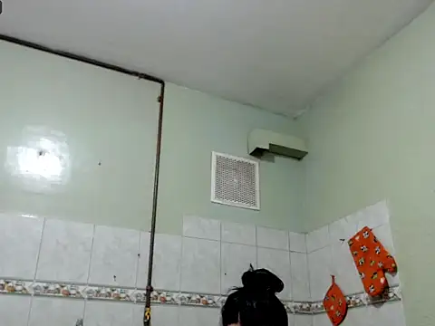 MisNicol online show from February 2026 02:16:02 PM