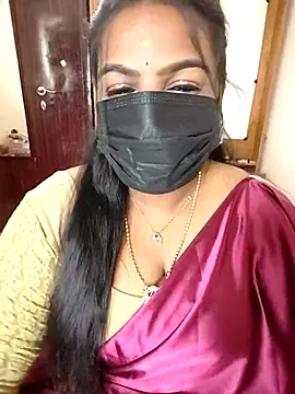 Snapshot of Tamil_Shara chatting on March 2026 07:03:02 AM Tamil Shara online show from March 2026 07:03:02 AM