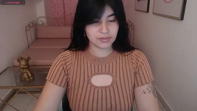 Nina harpper  online show from February 2026 01:19:01 PM