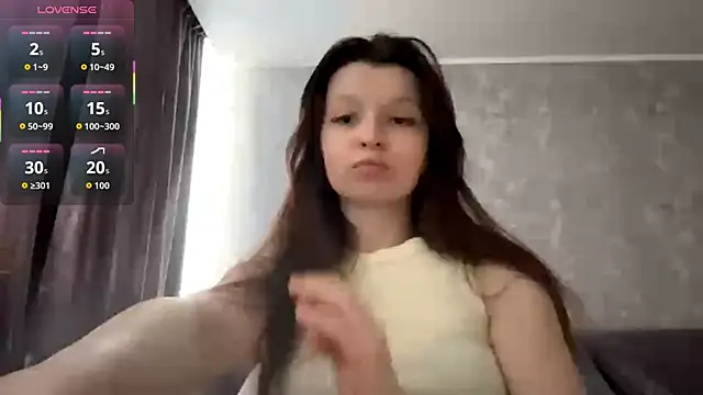 EllieBerrie online show from February 2026 09:43:02 AM