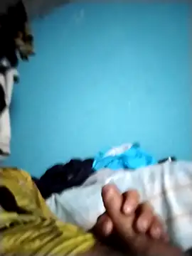 Manuelp0203 online show from April 2026 09:42:01 PM