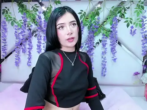 Snapshot of liinzy_rouse69 chatting on December 2025 02:43:02 PM liinzy rouse69 online show from December 2025 02:43:02 PM