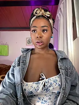 Cynthia es online show from March 2026 11:38:01 PM