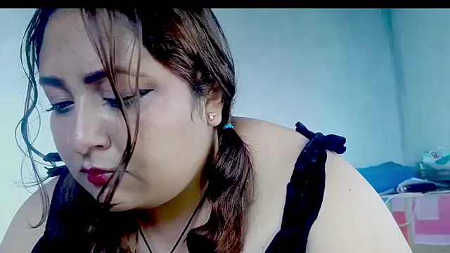 valeria-got online show from December 2025 02:03:01 PM