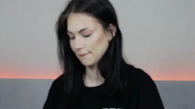 RachaelMils online show from February 2026 03:54:01 AM