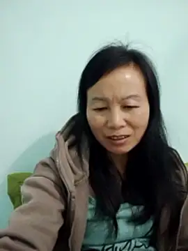 Snapshot of Lili-123k chatting on December 2025 08:48:01 PM Lili-123k online show from December 2025 08:48:01 PM