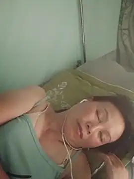 Snapshot of Lili-123k chatting on January 2026 06:35:01 PM Lili-123k online show from January 2026 06:35:01 PM