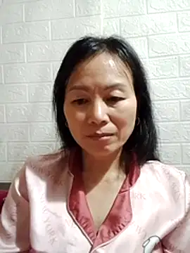 Lili-123k online show from February 2026 03:40:01 AM